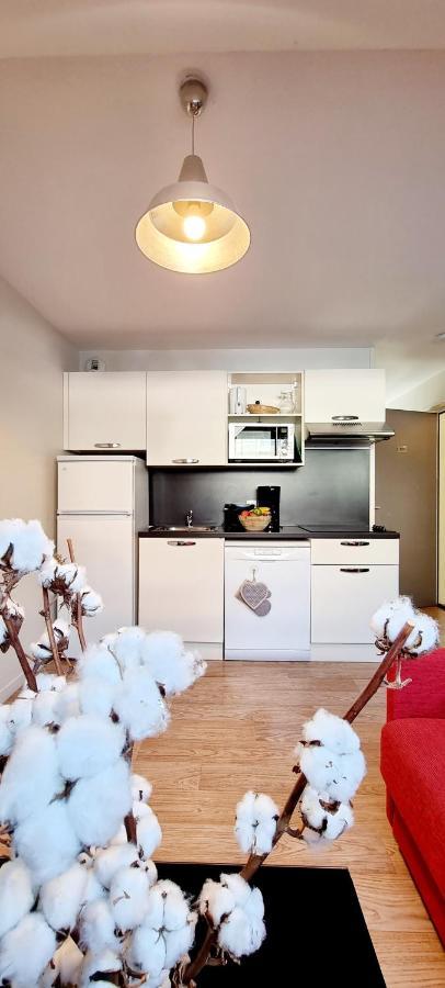 Vacancéole - Résidence Les Balcons d'Aix La Féclaz Esterno foto